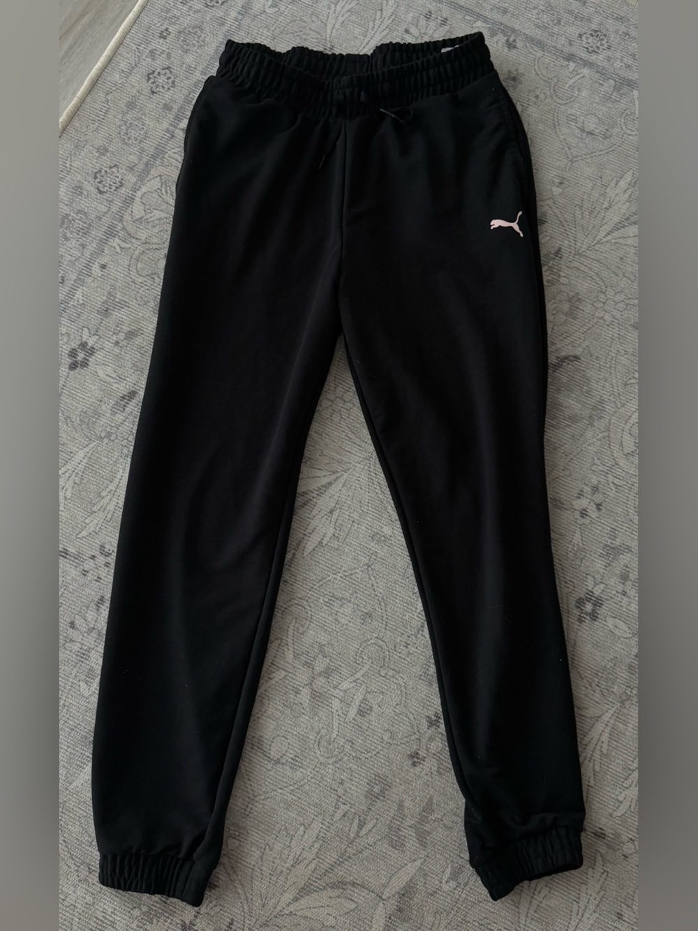 Puma Women’s Black Athletic Jogger Pants Size Small Drawstring‎ Elastic Ankle